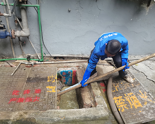 汉滨清掏化粪池